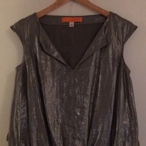 Metallic top